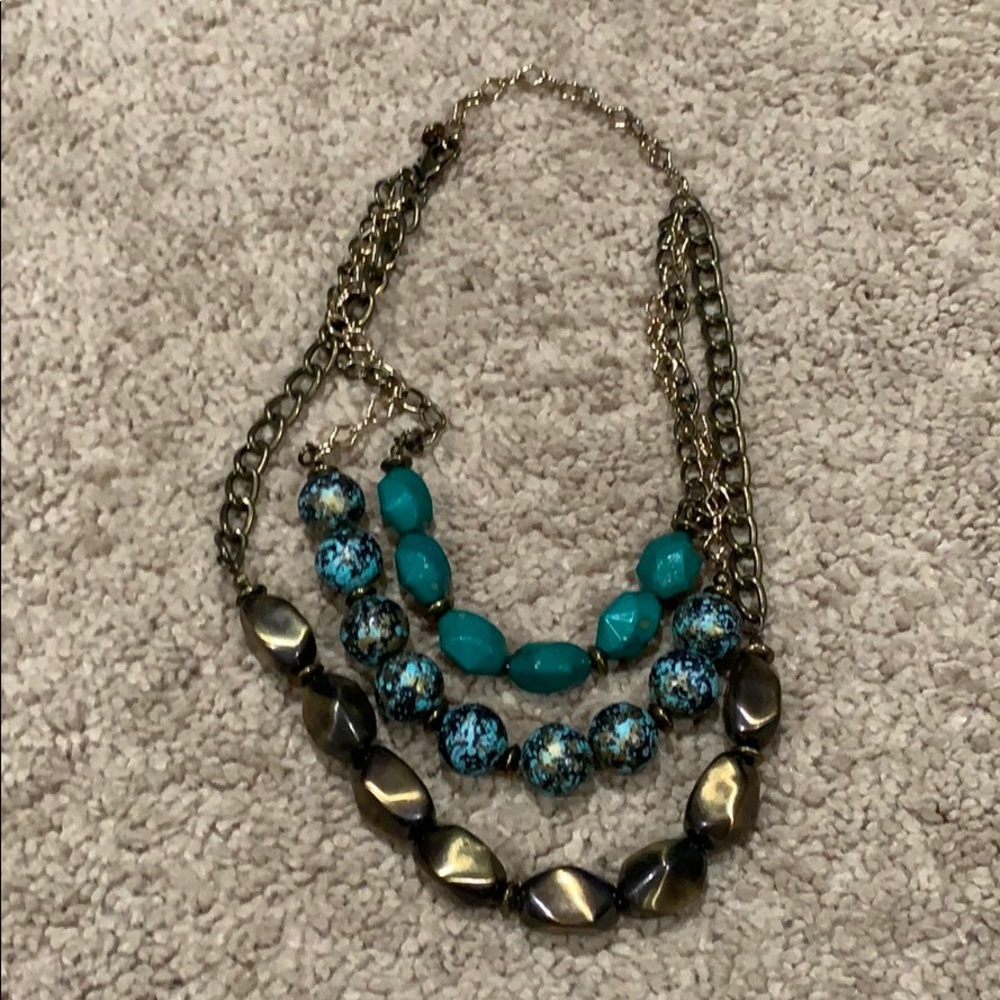 Necklace and bracelet set